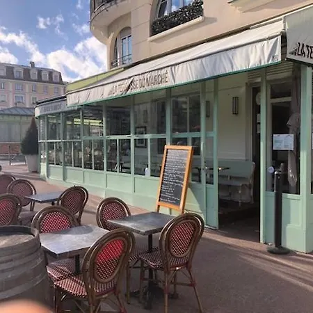 Cosy Nest 6km From Paris Appartement *
