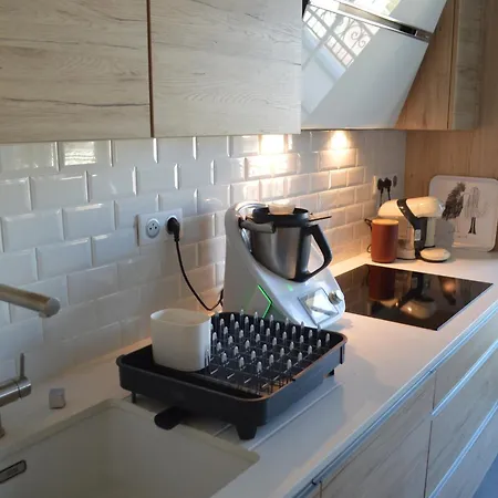 Cosy Nest 6km From Paris Le Plessis-Robinson