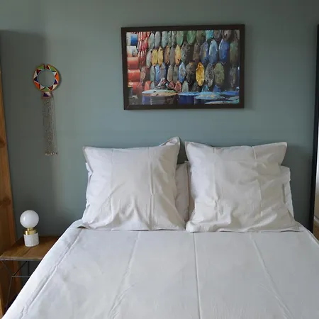Cosy Nest 6km From Paris
